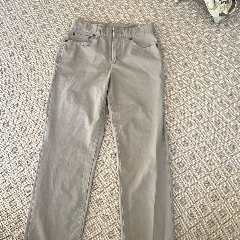 Vineyard vines on the go pants